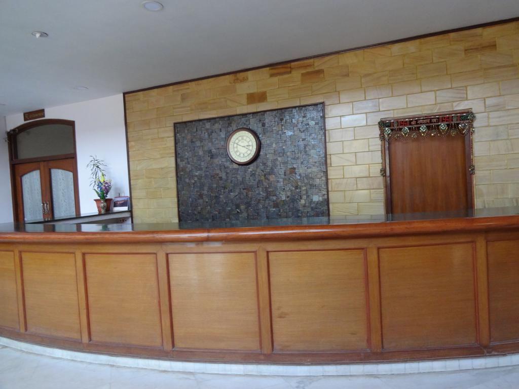 Hotel Sita Manor Gwalior Buitenkant foto