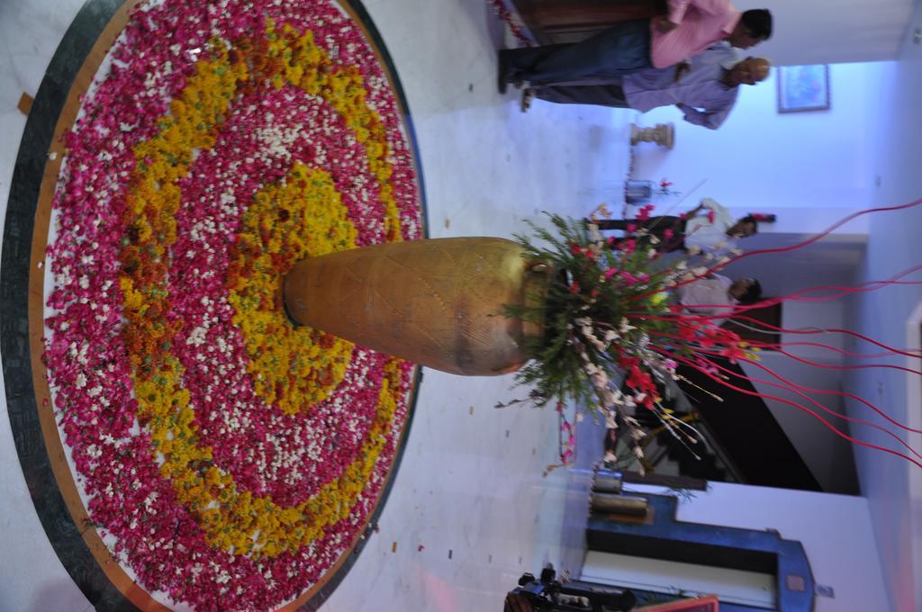 Hotel Sita Manor Gwalior Buitenkant foto