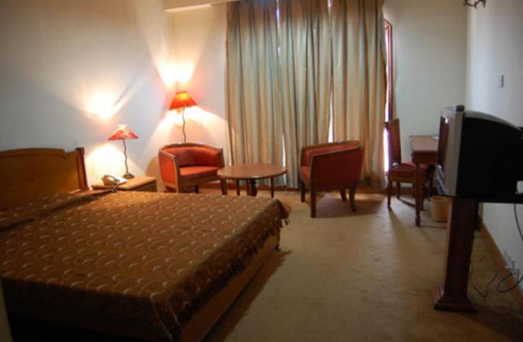 Hotel Sita Manor Gwalior Kamer foto