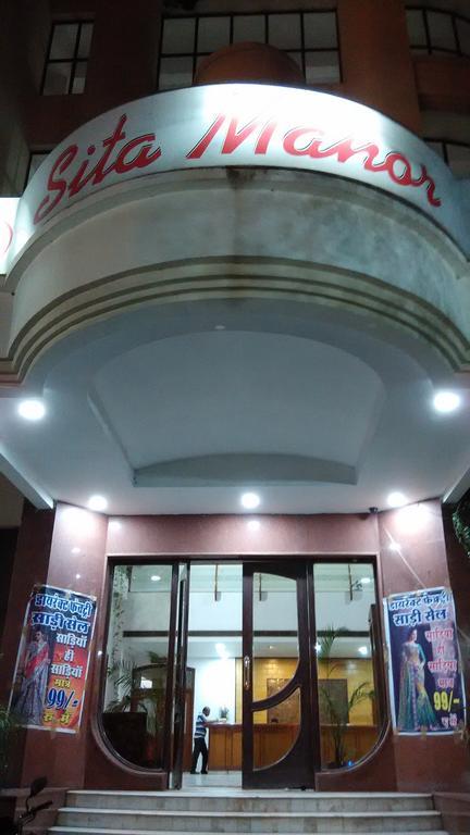 Hotel Sita Manor Gwalior Buitenkant foto