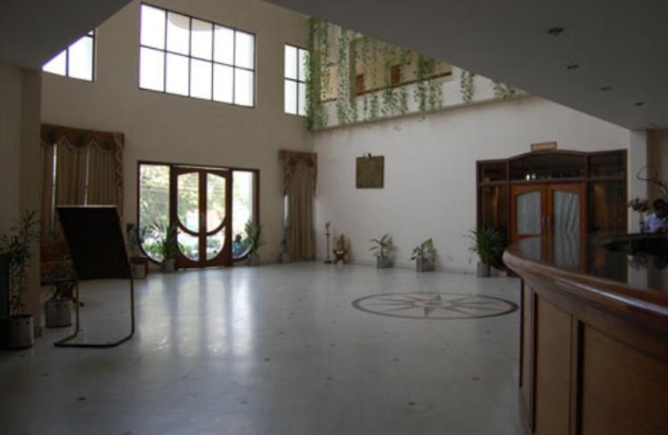 Hotel Sita Manor Gwalior Buitenkant foto