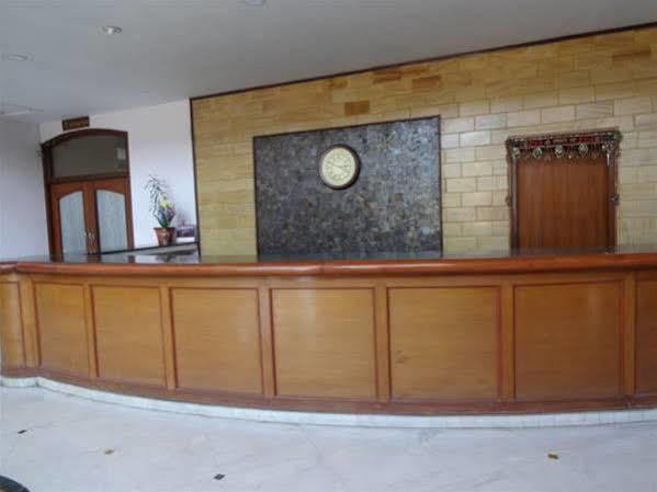 Hotel Sita Manor Gwalior Buitenkant foto